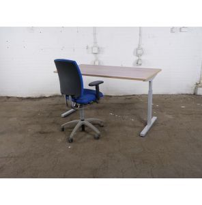 Voortman | Bureau | Tweedehands | Nieuw Robson eiken blad | Grijs frame | 160x80 cm | BT430