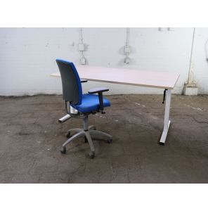 Bureau | Tweedehands | Eiken blad | Wit T-poot frame | 180x90 cm | Slinger verstelbaar| BT437