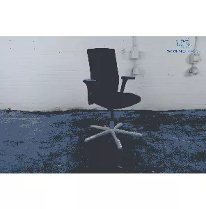 HAG FUTU | Bureaustoel | Gebruikt | Ergonomisch | Zwart gestoffeerd | Zwart onderstel | BS342