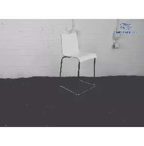 Hoge kruk | Tweedehands | Wit hout | Verchroomd frame | OS225