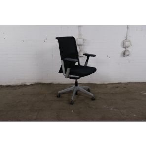 Haworth Comforto D5965 | Bureaustoel | Zwart gestofferd | Zilvergrijs frame | Schuifzitting | BS360