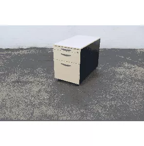 Wini | Ladeblok | Tweedehands | Antraciet | Ahorn topblad | 2 lades | 1 pennenlade | LB352