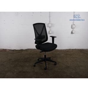 Bureaustoel | Jong gebruikt | Zwart | Mesh rug | BS166