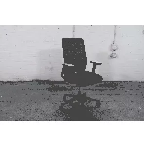 Bureaustoel | Tweedehands | Zwart | Meshrug | 4D armleuningen | BS50