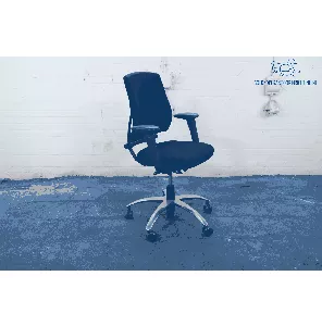 BMA Axia Profit | Bureaustoel | Tweedehands | Zwart gestofferd | Gepolijst aluminium frame | BS372