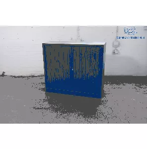 Roldeurkast | Jong gebruikt | Zwart | 2 legborden | MK294