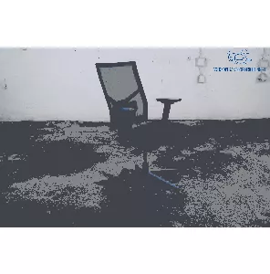 Bureaustoel | Jong gebruikt | NPR1813 | Zwart met mesh rug | BS185