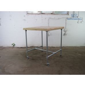 Tafel | Tweedehands |  Verrijdbaar | Steigerhout / zilvergrijs | OT281