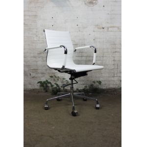 Design | Bureaustoel | Tweedehands | Lage rugleuning | Wit | Kunstleder | BS171