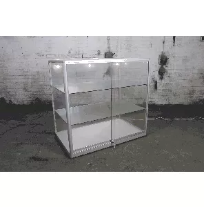 Vitrinekastje | Tweedehands | Schuifdeuren | Met verlichting | OK209