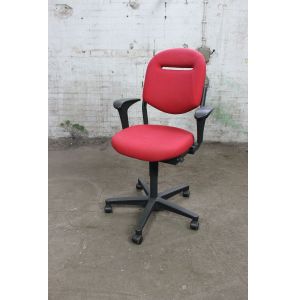 Ahrend | Bureaustoel | Tweedehands | Rood | Gestoffeerd | BS32