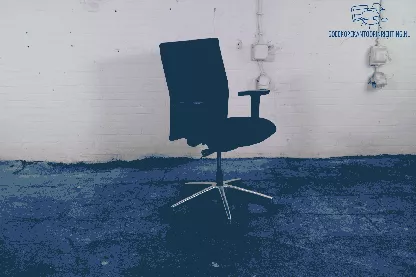 Interstuhl | Bureaustoel | Tweedehands | Zwart gestoffeerd | 4D armleggers | BS377