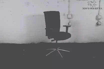 Interstuhl | Bureaustoel | Tweedehands | Zwart gestoffeerd | Verchroomd frame | BS378